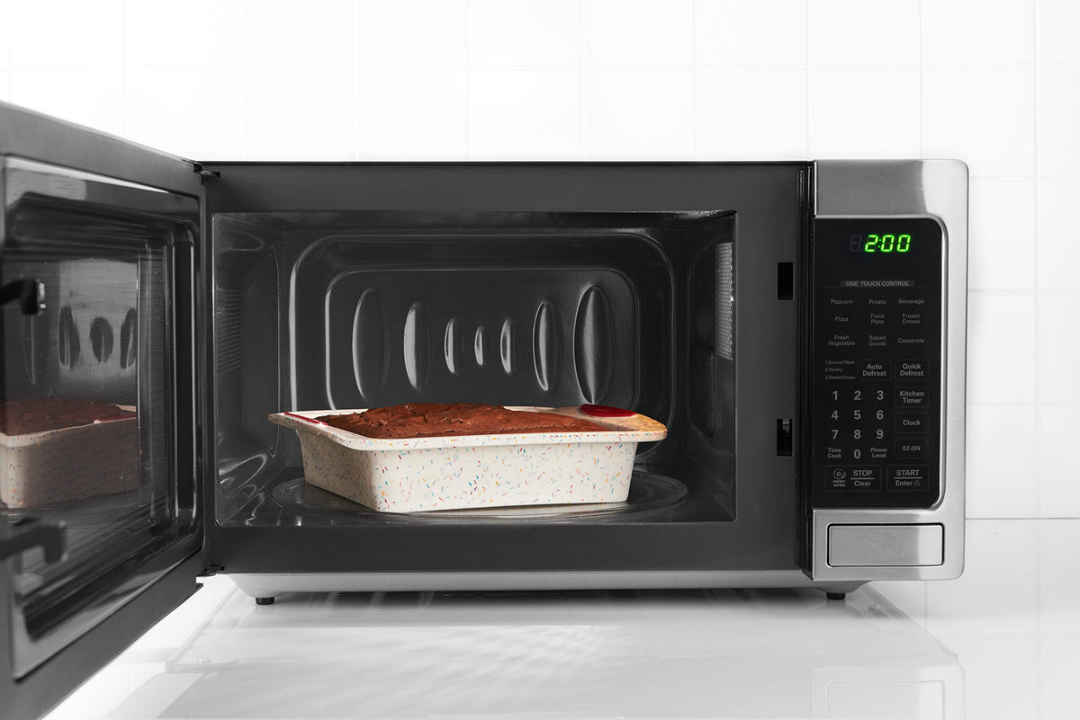 Trudeau 8x8in Confetti Silicone Cake Pan – Reinforced Hybrid of Flexible Silicone and Hard Lining for Shape Stability – Nonstick, BPA Free, Oven Safe to 428°F, and Dishwasher Safe